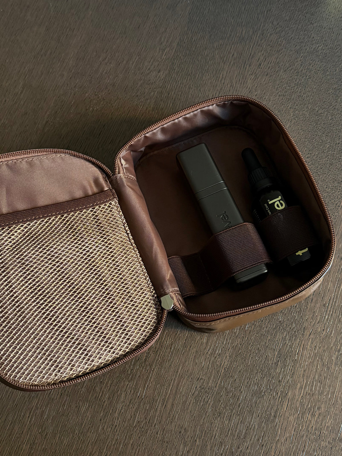 Spray Tan Travel Case image